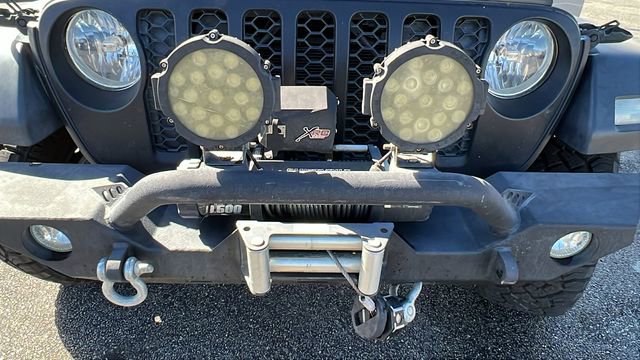 Used 2020 Jeep Gladiator Sport w/ Quick Order Package 24S image 12