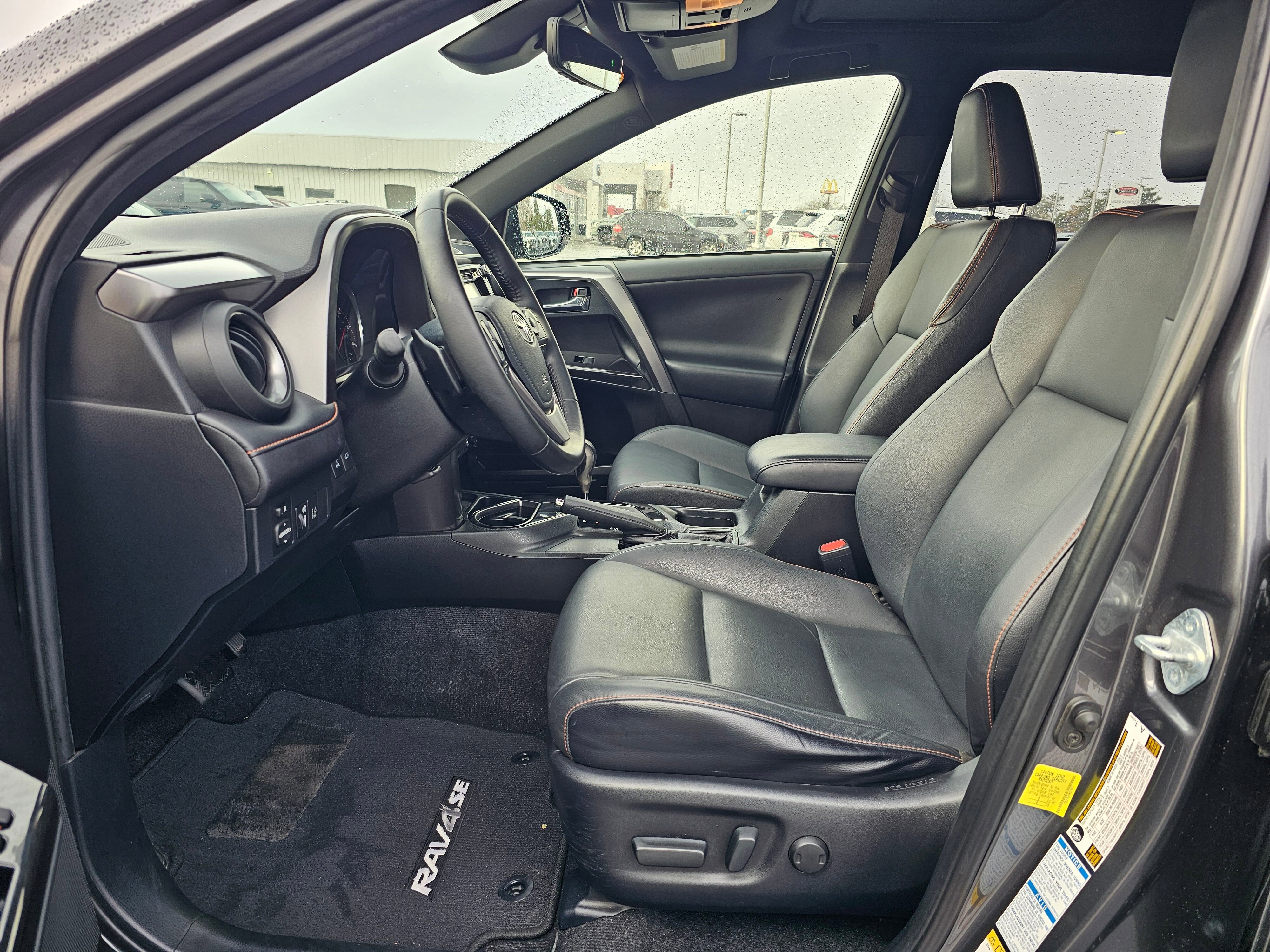 Used 2017 Toyota RAV4 SE w/ Power Extra Value Package AWD/4WD image 47