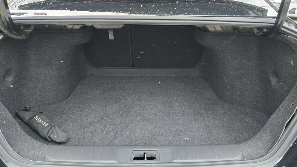 Used 2021 Nissan Sentra S w/ Trunk Package image 17