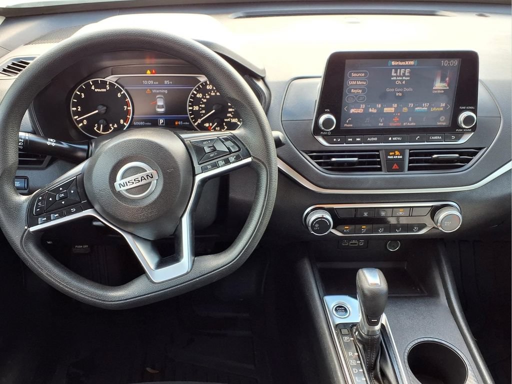 Used 2020 Nissan Altima 2.5 S FWD image 12