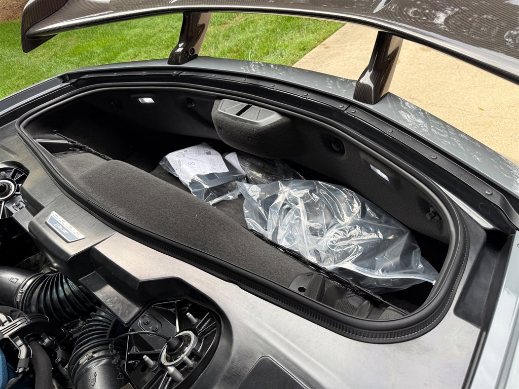 Used 2025 Chevrolet Corvette ZR1 w/ ZR1 Carbon Fiber Aero Package image 83