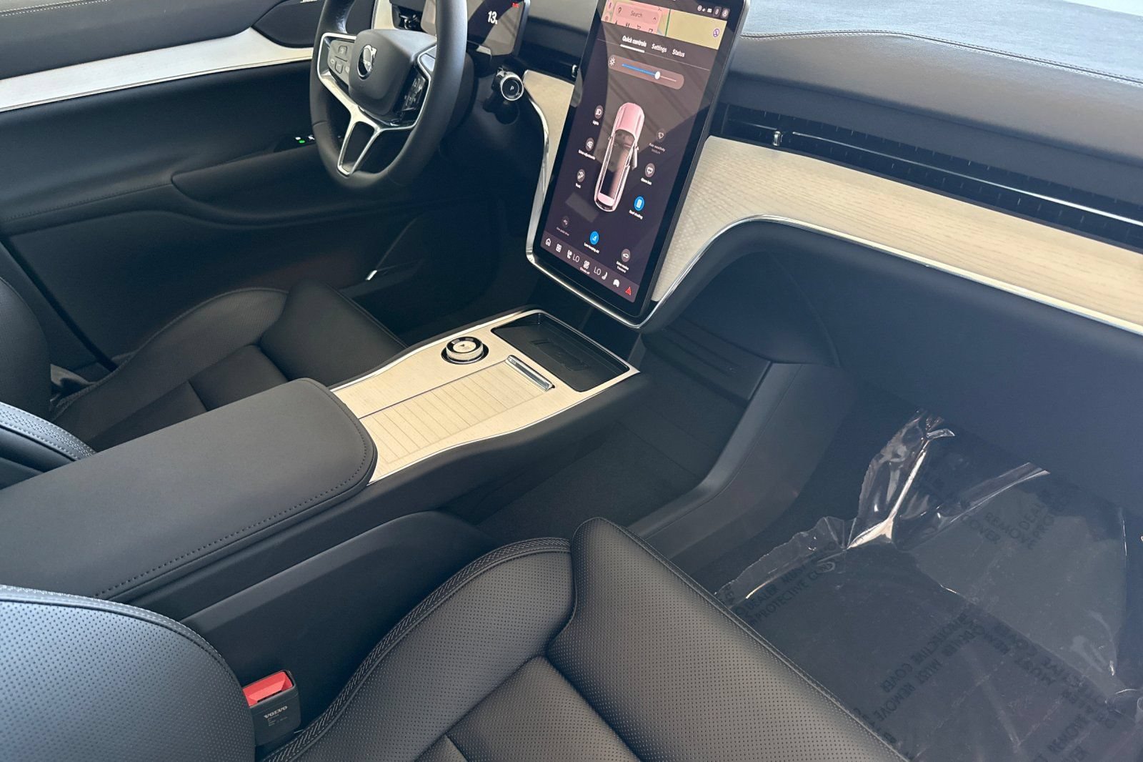 New 2026 Volvo EX90 Ultra AWD/4WD image 16