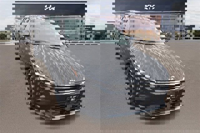 New 2025 Kia K4 EX image 9