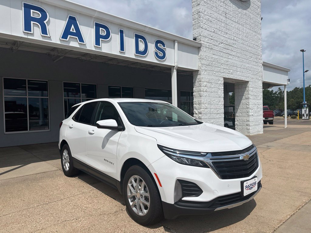 Used 2023 Chevrolet Equinox LT w/ Driver Convenience Package AWD/4WD image 1