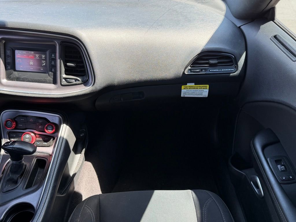 Used 2017 Dodge Challenger SXT w/ Blacktop Package image 10