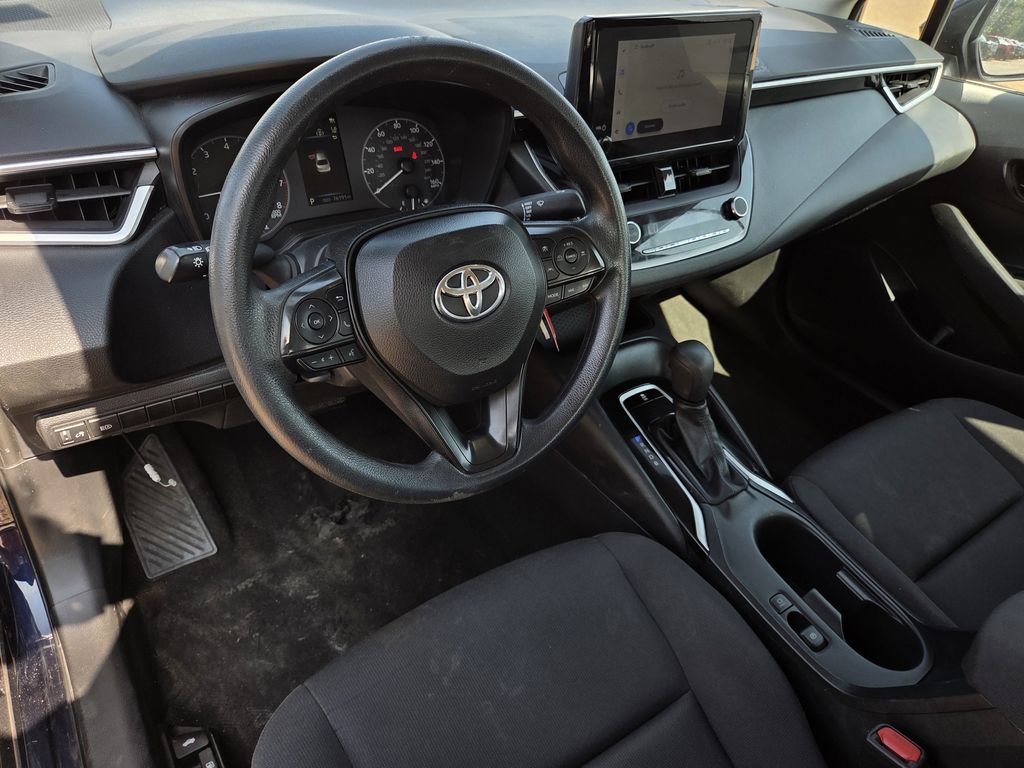 Used 2023 Toyota Corolla LE FWD image 16