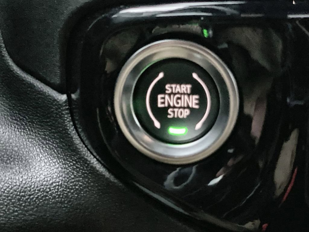 New 2025 GMC Sierra 1500 Elevation image 24