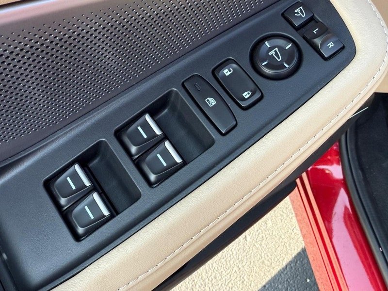 New 2026 Acura MDX w/ Advance Package image 9