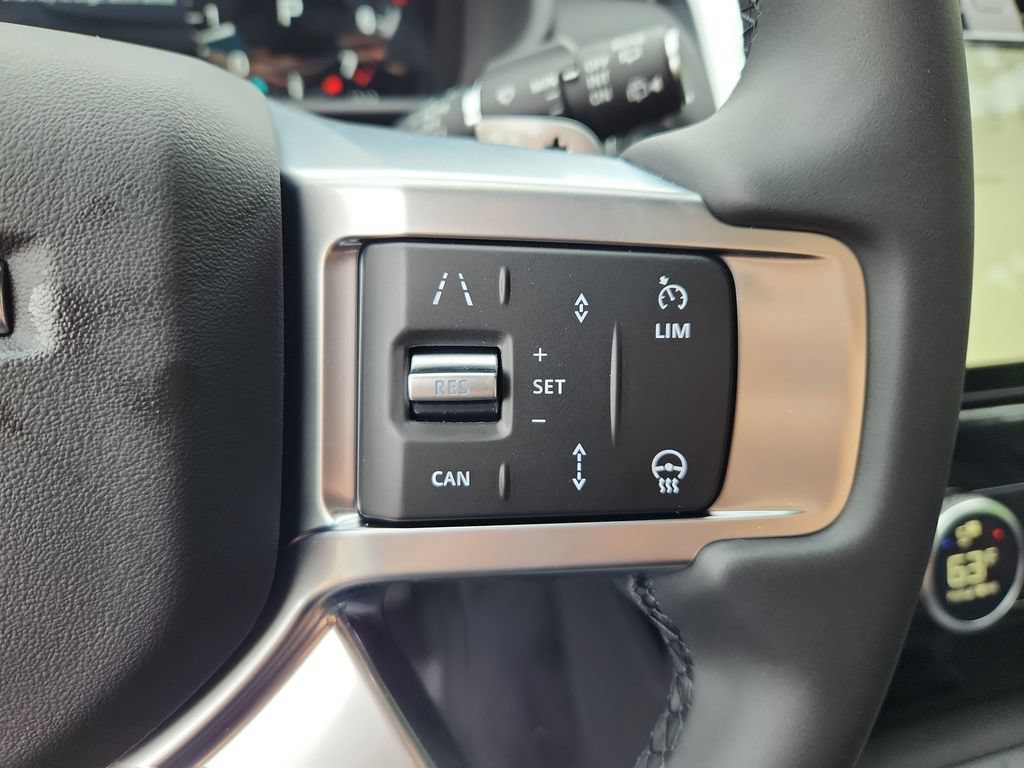 New 2026 Land Rover Discovery S AWD/4WD image 20