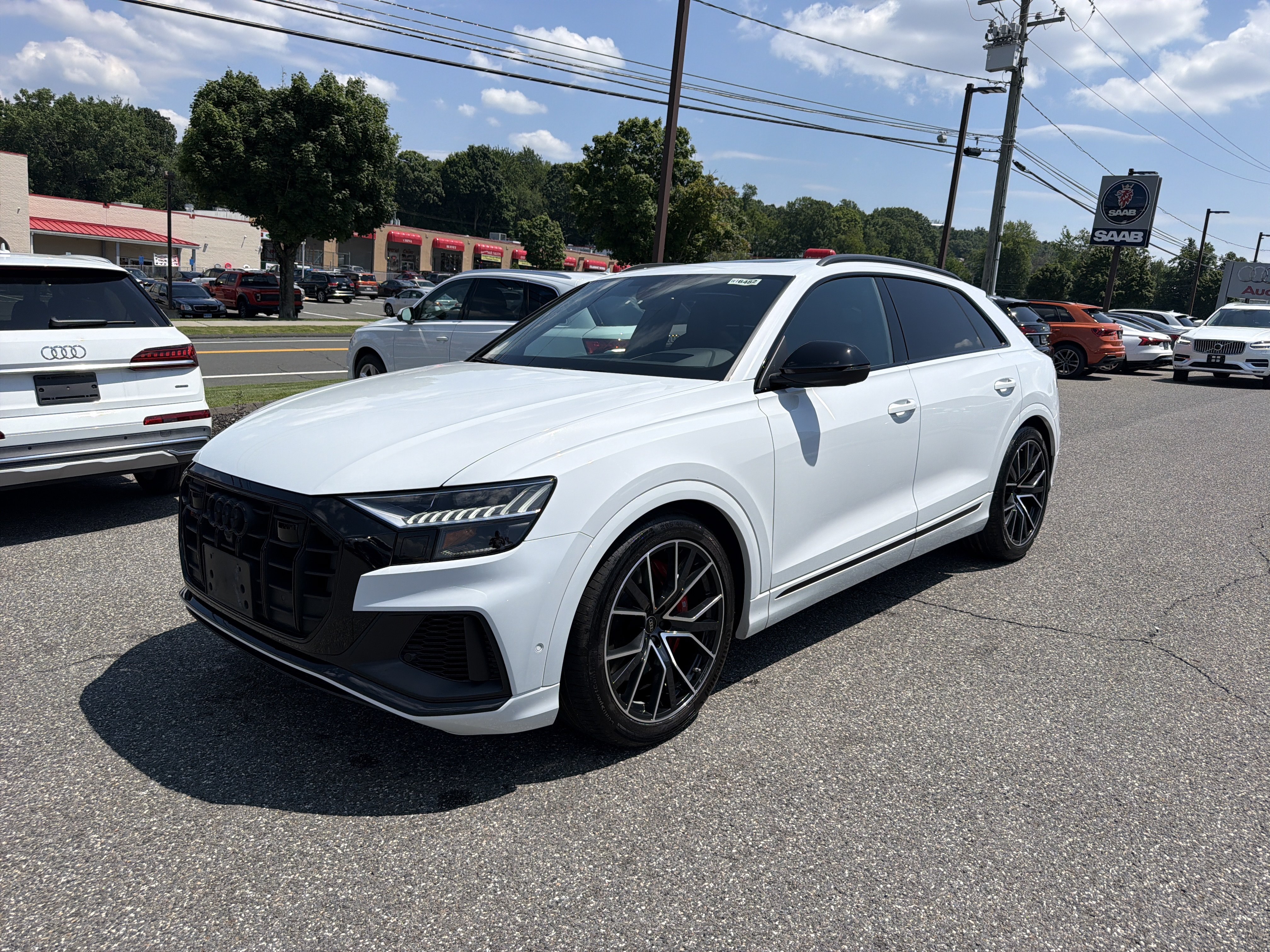Certified 2023 Audi SQ8 Prestige w/ Prestige Package AWD/4WD image 3