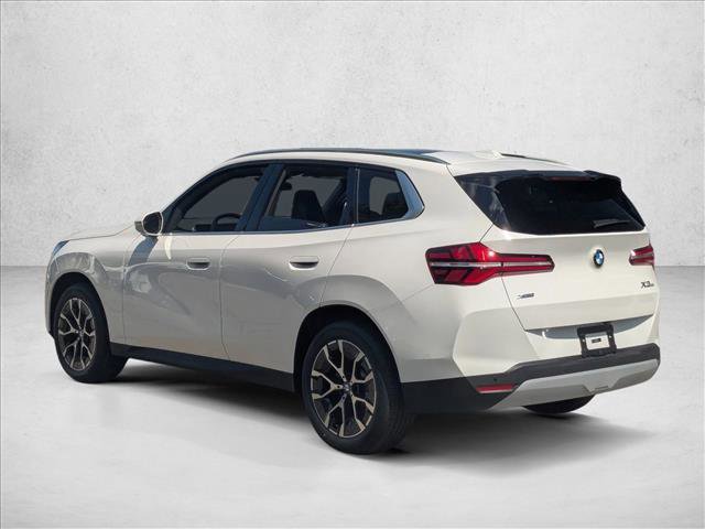 Certified 2025 BMW X3 xDrive30i w/ Convenience Package image 9