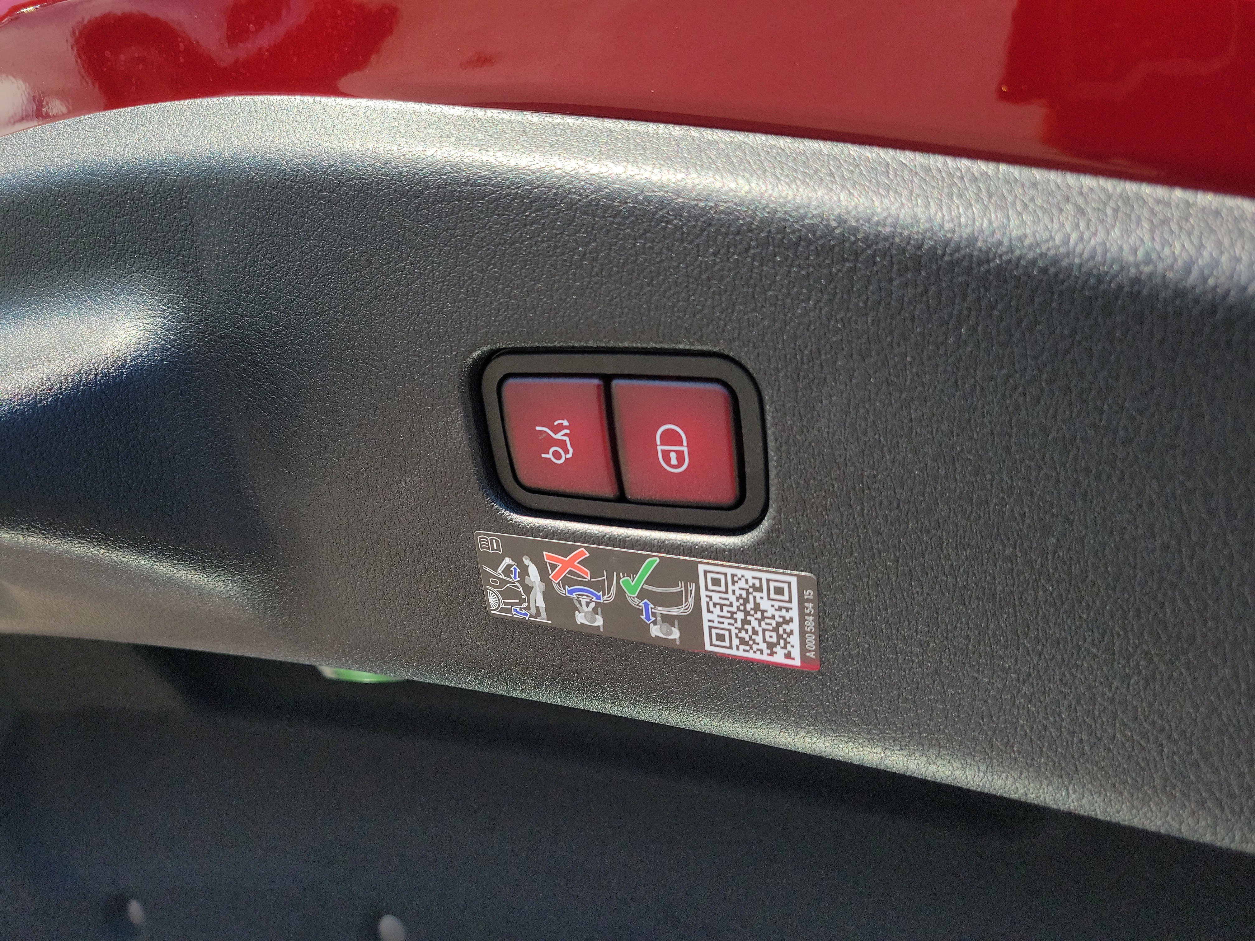 New 2026 Mercedes-Benz CLE 300 4MATIC Coupe image 10