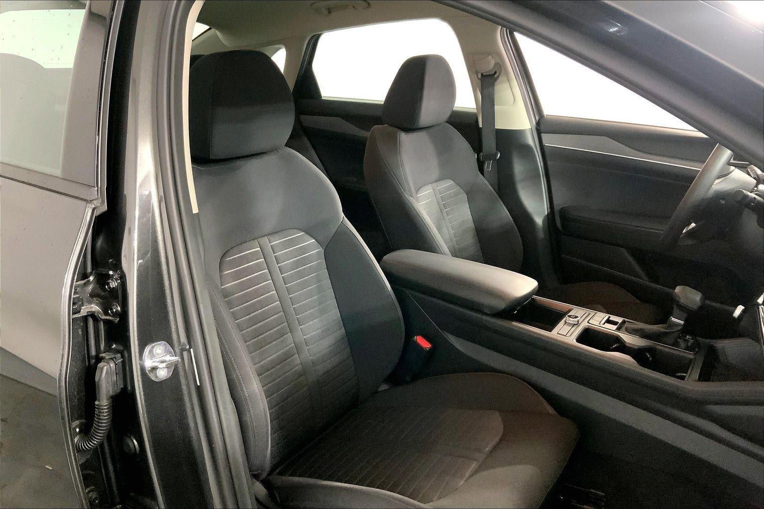 Used 2025 Kia K5 LXS FWD image 7