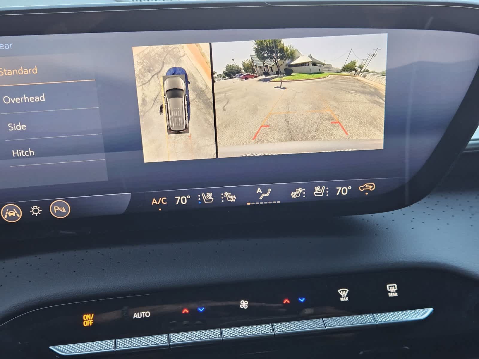 Used 2025 Buick Enclave Avenir w/ Super Cruise Package AWD/4WD image 16