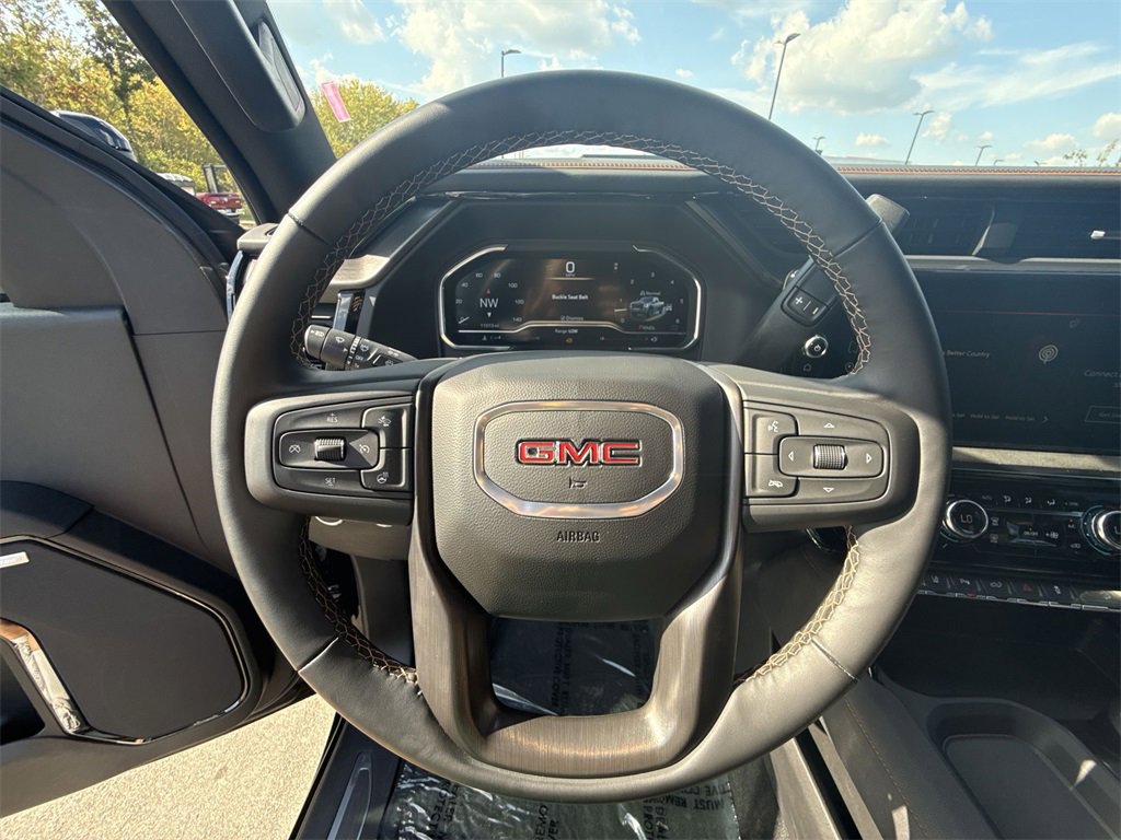 Used 2025 GMC Sierra 2500 AT4 w/ AT4 Premium Plus Package image 14