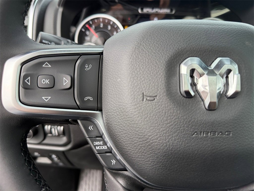 New 2026 RAM 1500 4x4 Crew Cab image 25