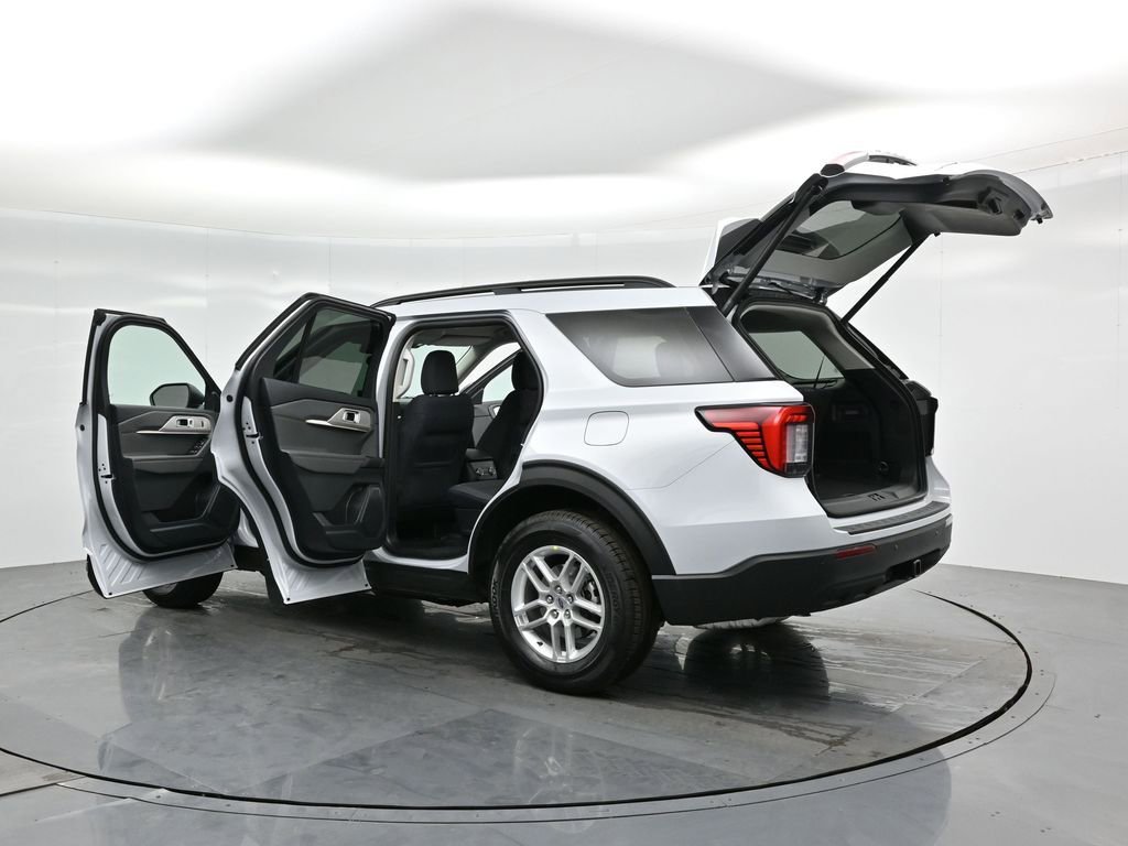 New 2025 Ford Explorer Active image 36