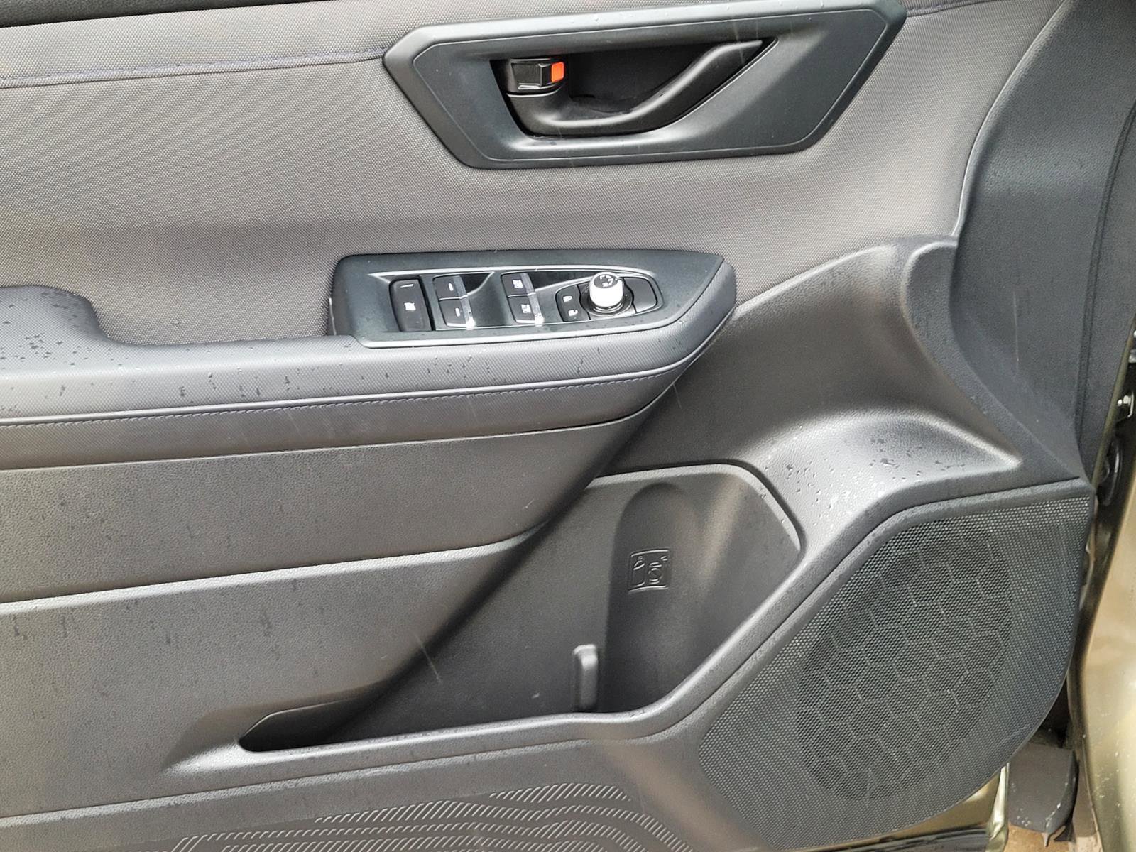 Certified 2025 Subaru Forester Premium AWD/4WD image 4