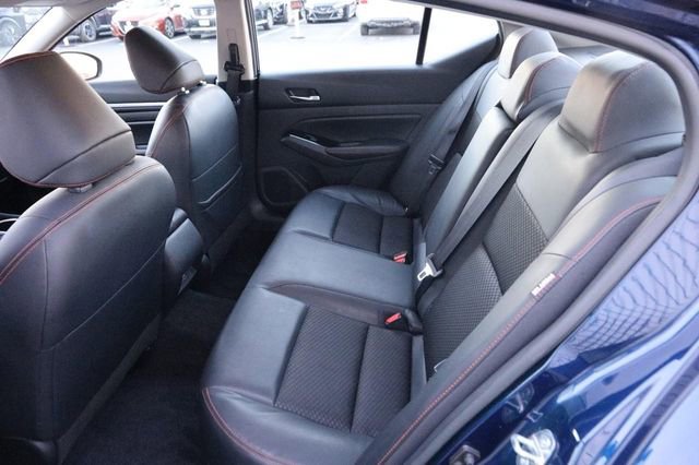 Certified 2024 Nissan Altima 2.5 SR image 9