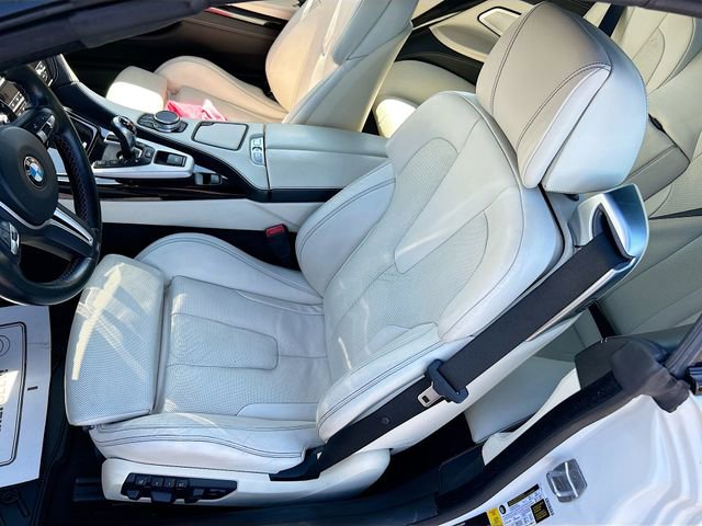 Used 2018 BMW M6 Convertible RWD image 15