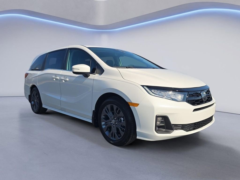 New 2026 Honda Odyssey Touring image 7