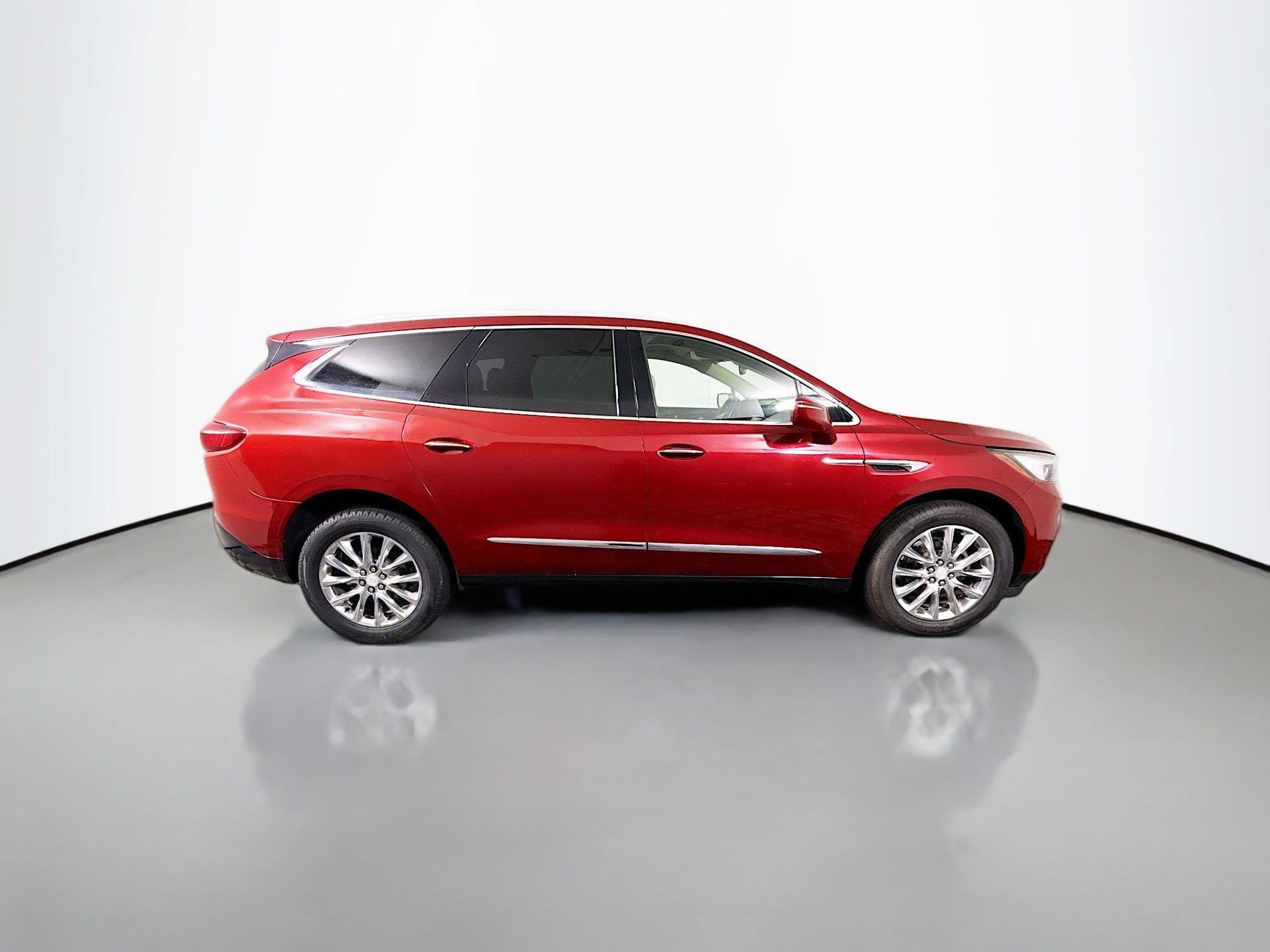 Used 2019 Buick Enclave Essence image 11