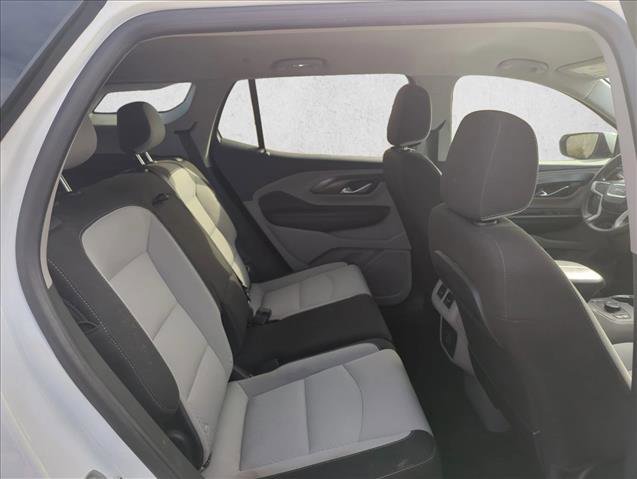 Used 2023 GMC Terrain SLE w/ Driver Convenience Package image 19