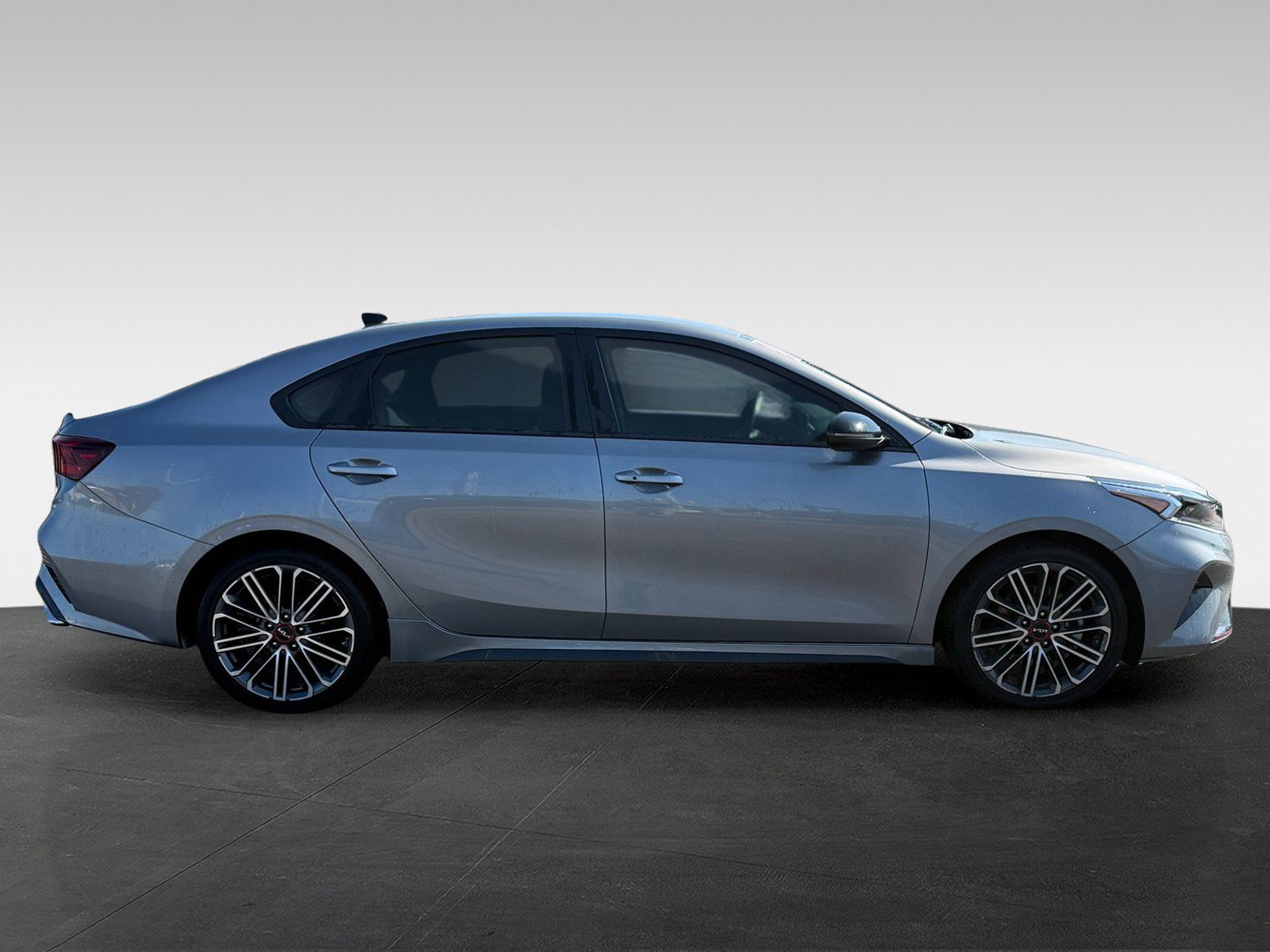 Used 2024 Kia Forte GT FWD image 4