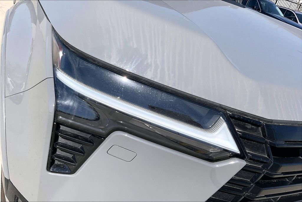 Used 2024 Lexus GX 550 w/ Accessory Package (Z1) image 36