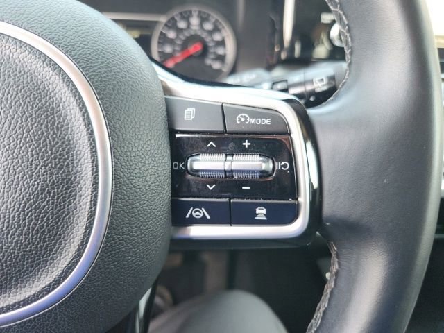 Used 2022 Kia Sorento SX image 28