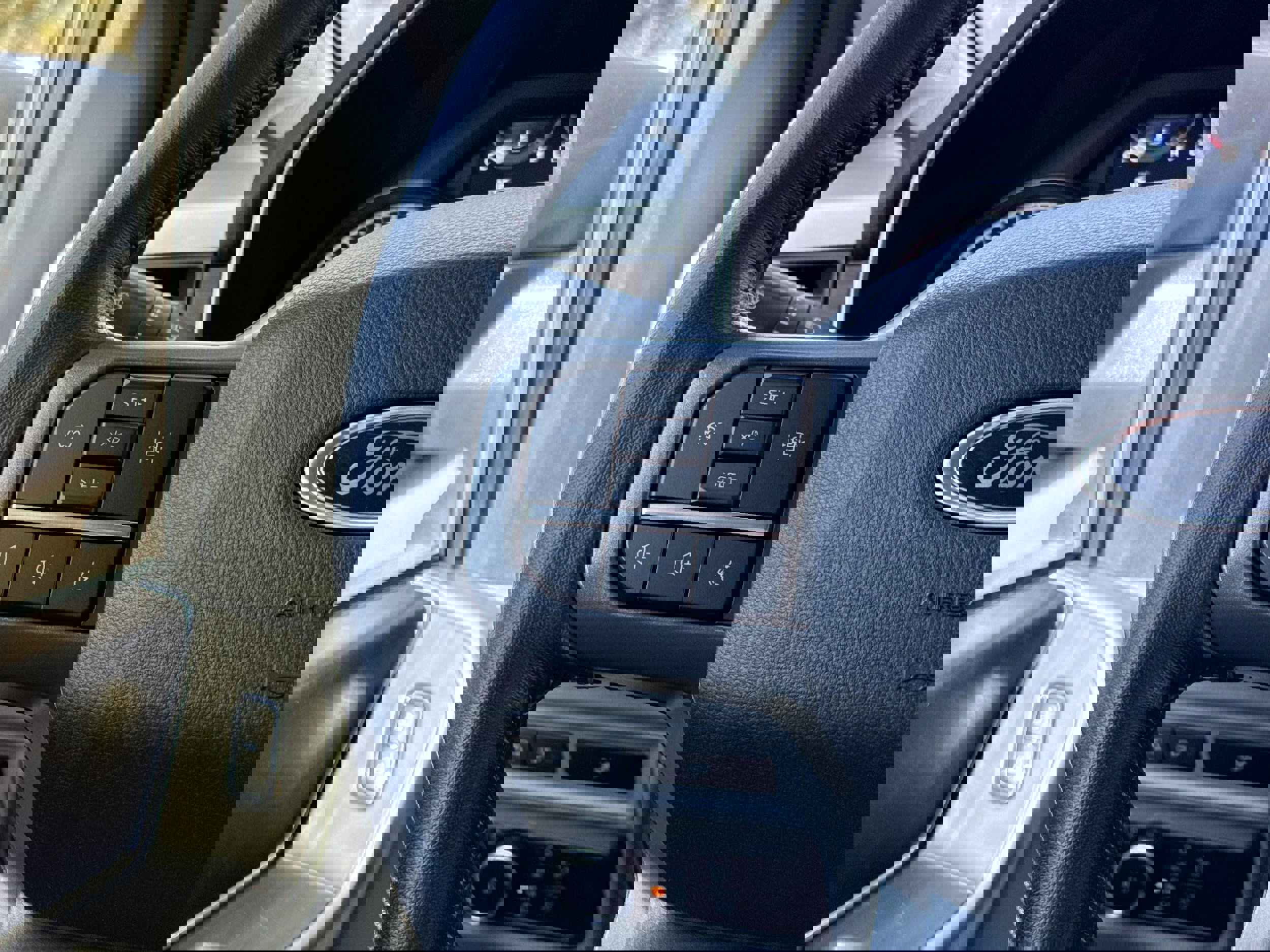 Certified 2022 Ford F150 XLT w/ Equipment Group 302A High image 20