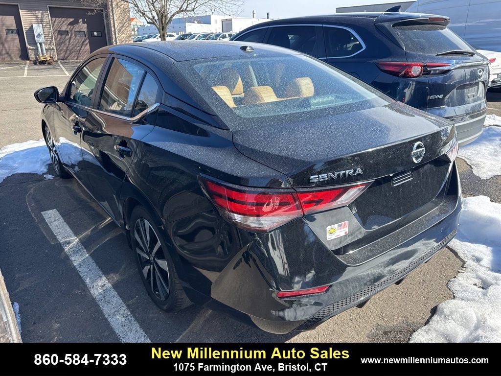Used 2023 Nissan Sentra SV w/ SV Premium Package image 2