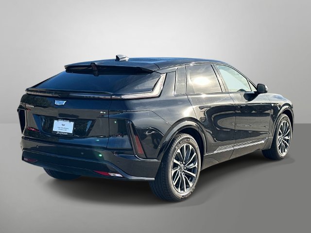 New 2027 Cadillac Lyriq Premium Sport w/ LPO, Floor Liner Package AWD/4WD image 14