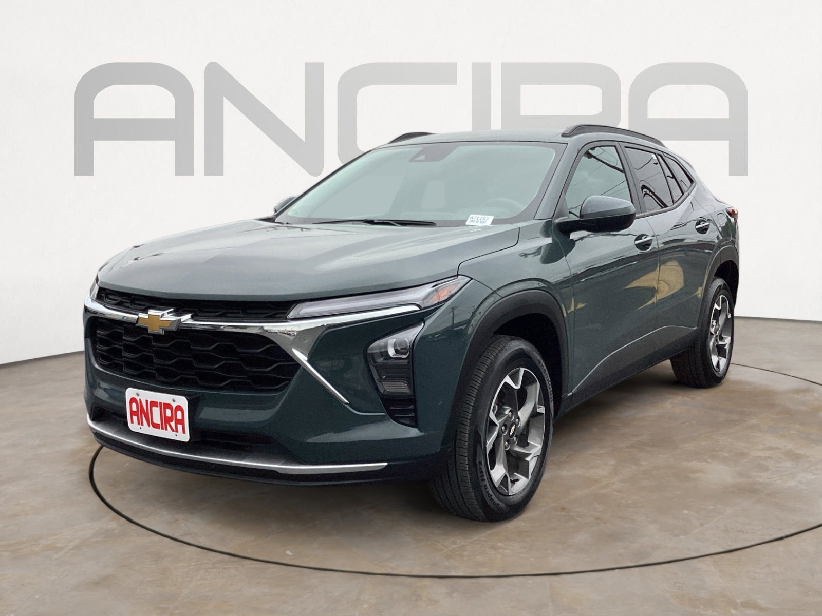 Used 2025 Chevrolet Trax LT FWD image 9