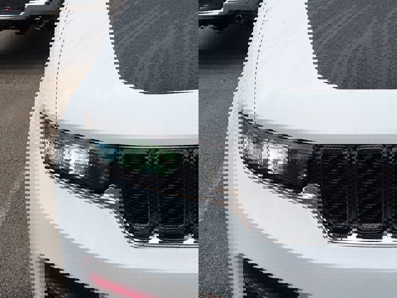 Used 2023 Jeep Grand Cherokee Limited image 9