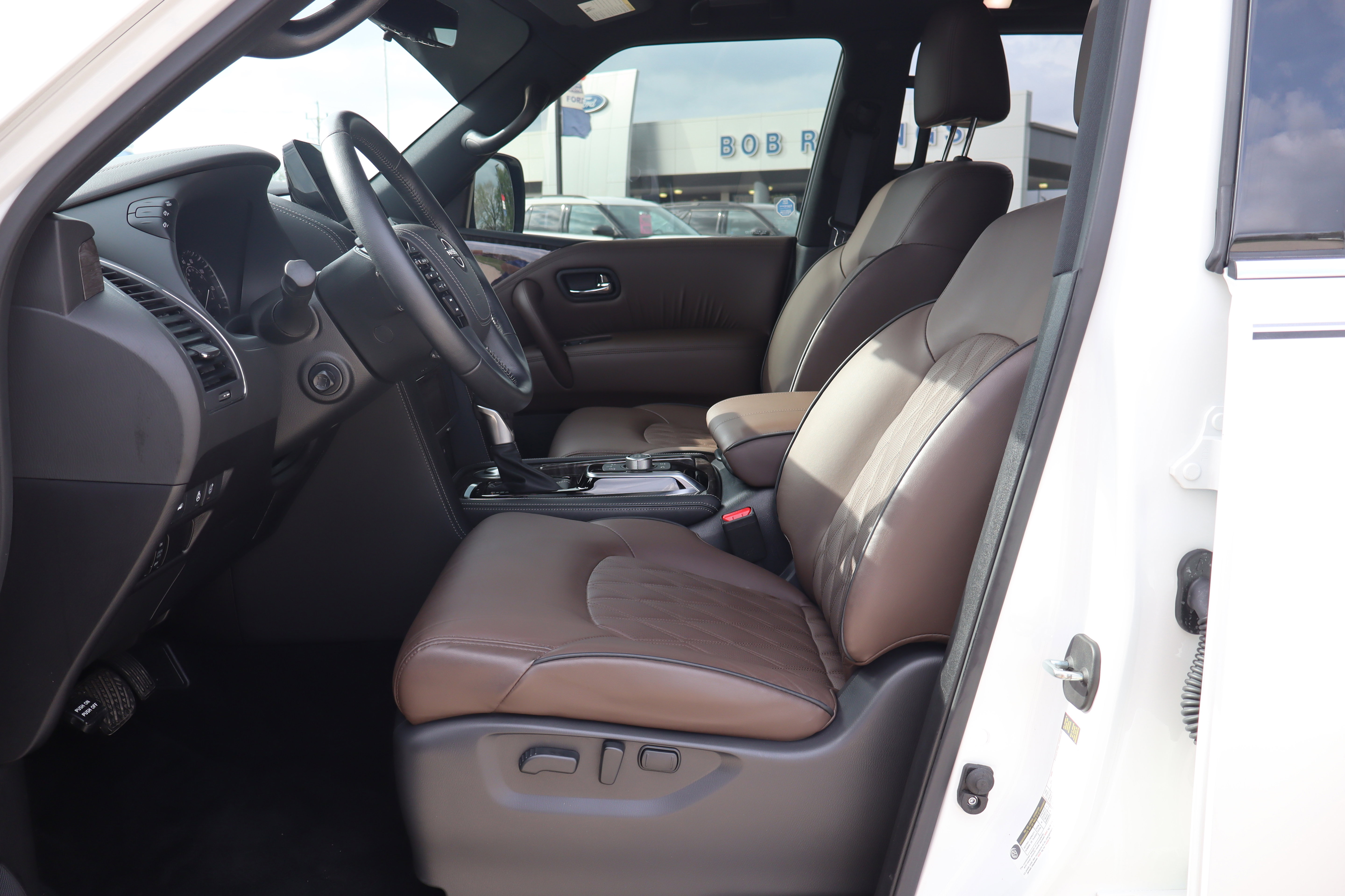 Used 2024 Nissan Armada Platinum w/ Cargo Package RWD image 10