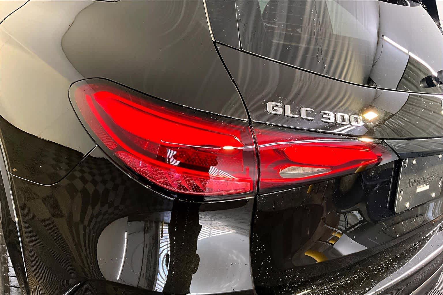 New 2026 Mercedes-Benz GLC 300 4MATIC image 5