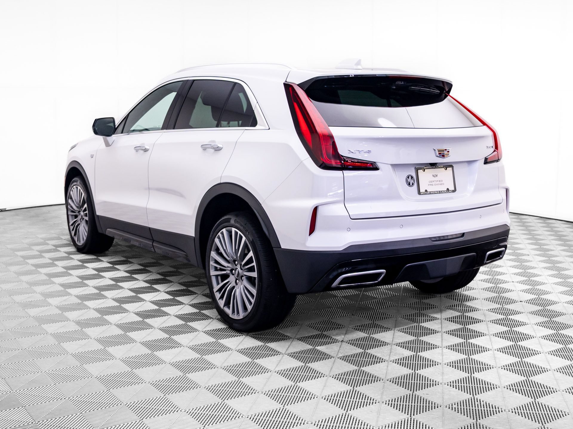 Certified 2024 Cadillac XT4 Premium Luxury w/ Technology Package FWD video 3