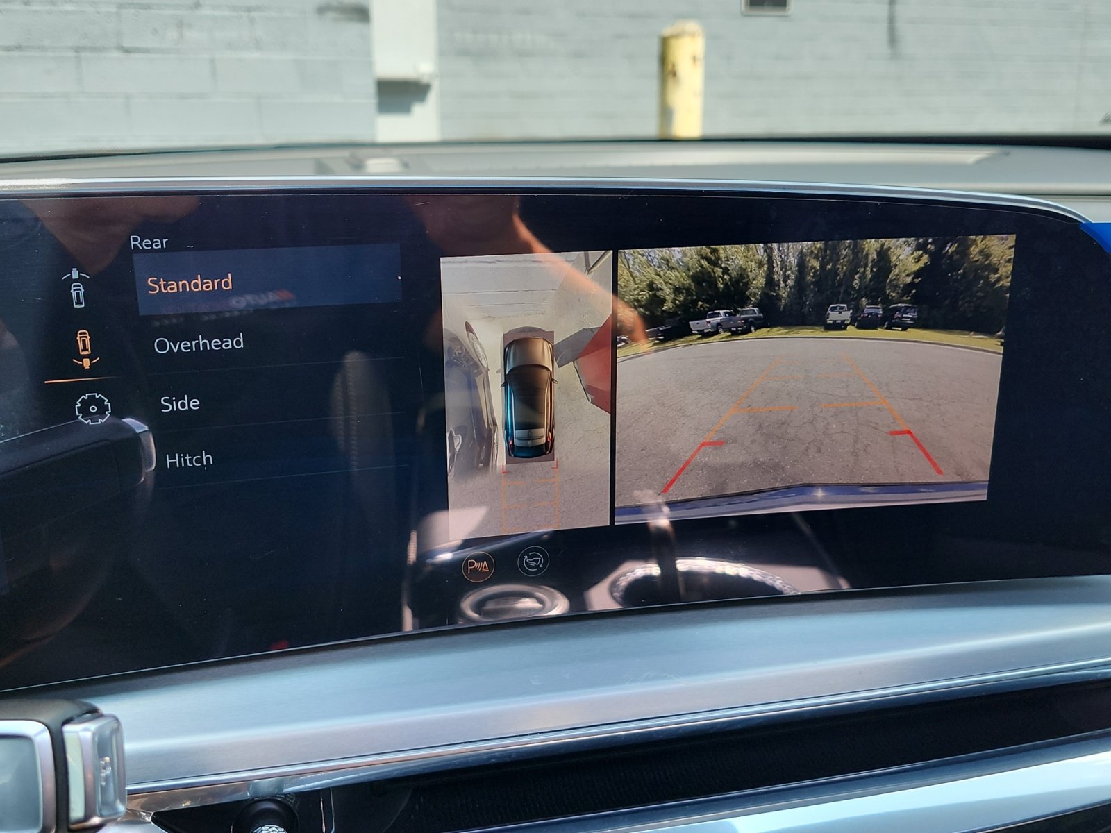 Used 2024 Cadillac Lyriq Sport AWD/4WD image 18
