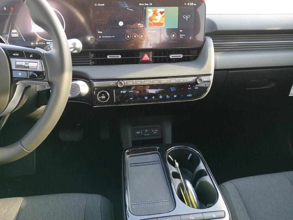 New 2027 Hyundai Ioniq 5 SE RWD image 11