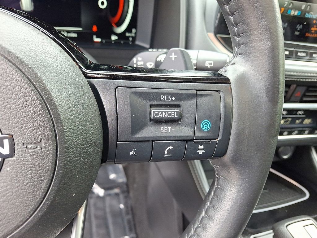Certified 2023 Nissan Rogue Platinum w/ Platinum Premium Package AWD/4WD image 24