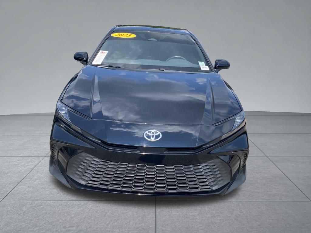 Used 2025 Toyota Camry SE w/ Convenience Package FWD image 20