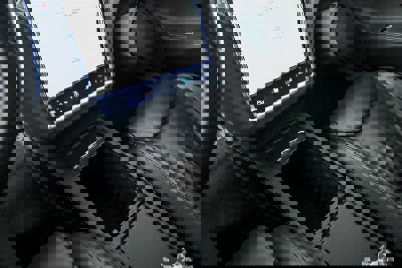 Used 2017 Tesla Model S 100D image 33