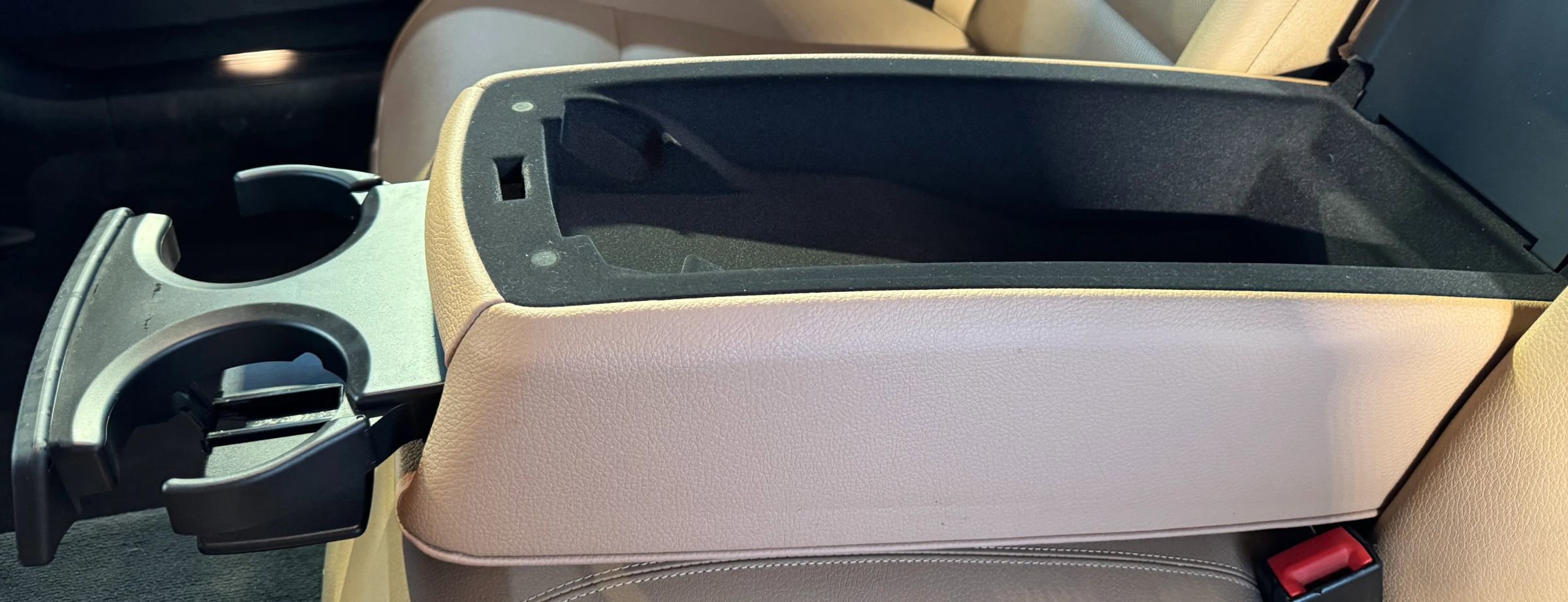 Used 2015 BMW 740Li image 27