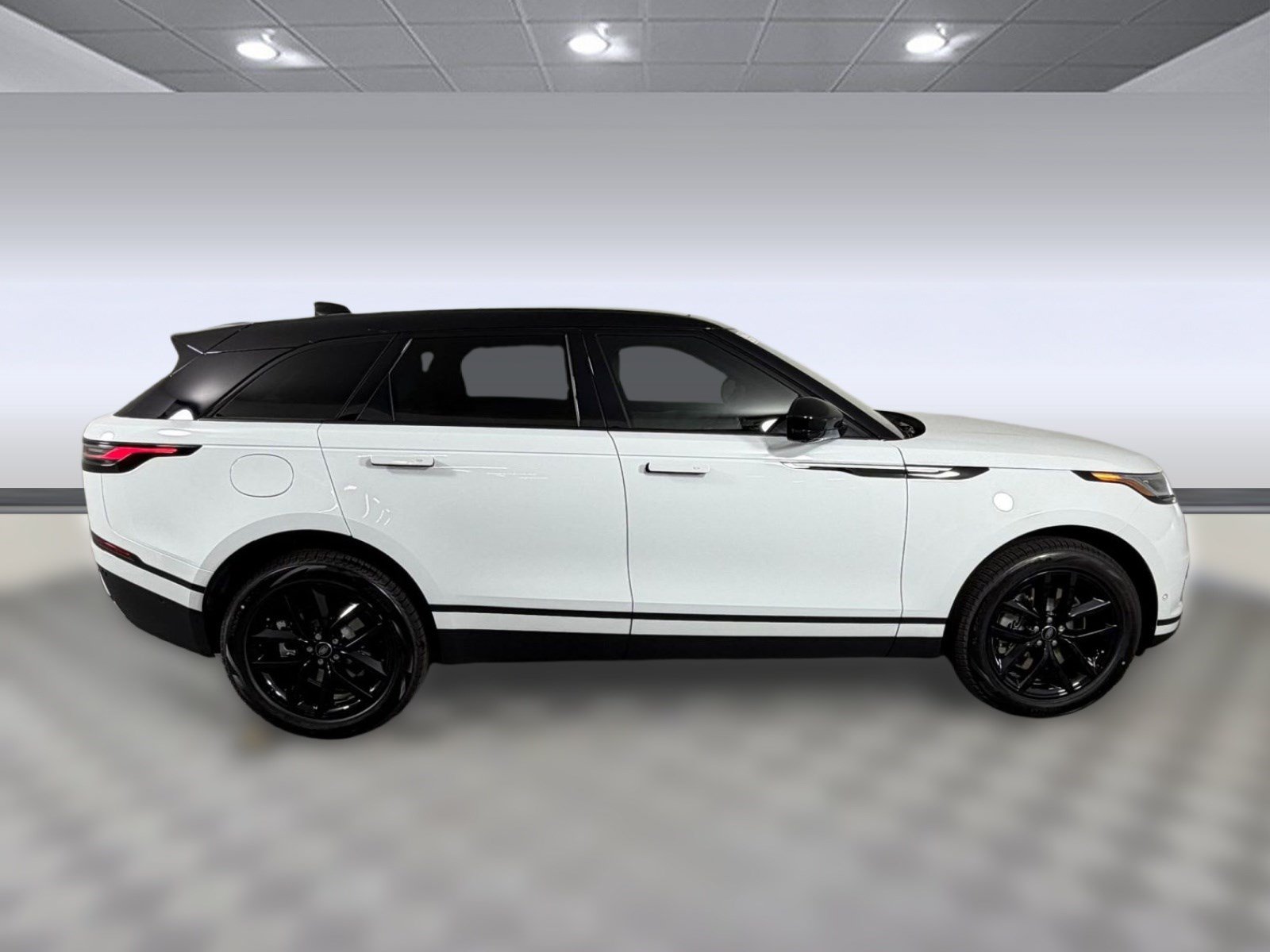 Used 2026 Land Rover Range Rover Velar S AWD/4WD image 8