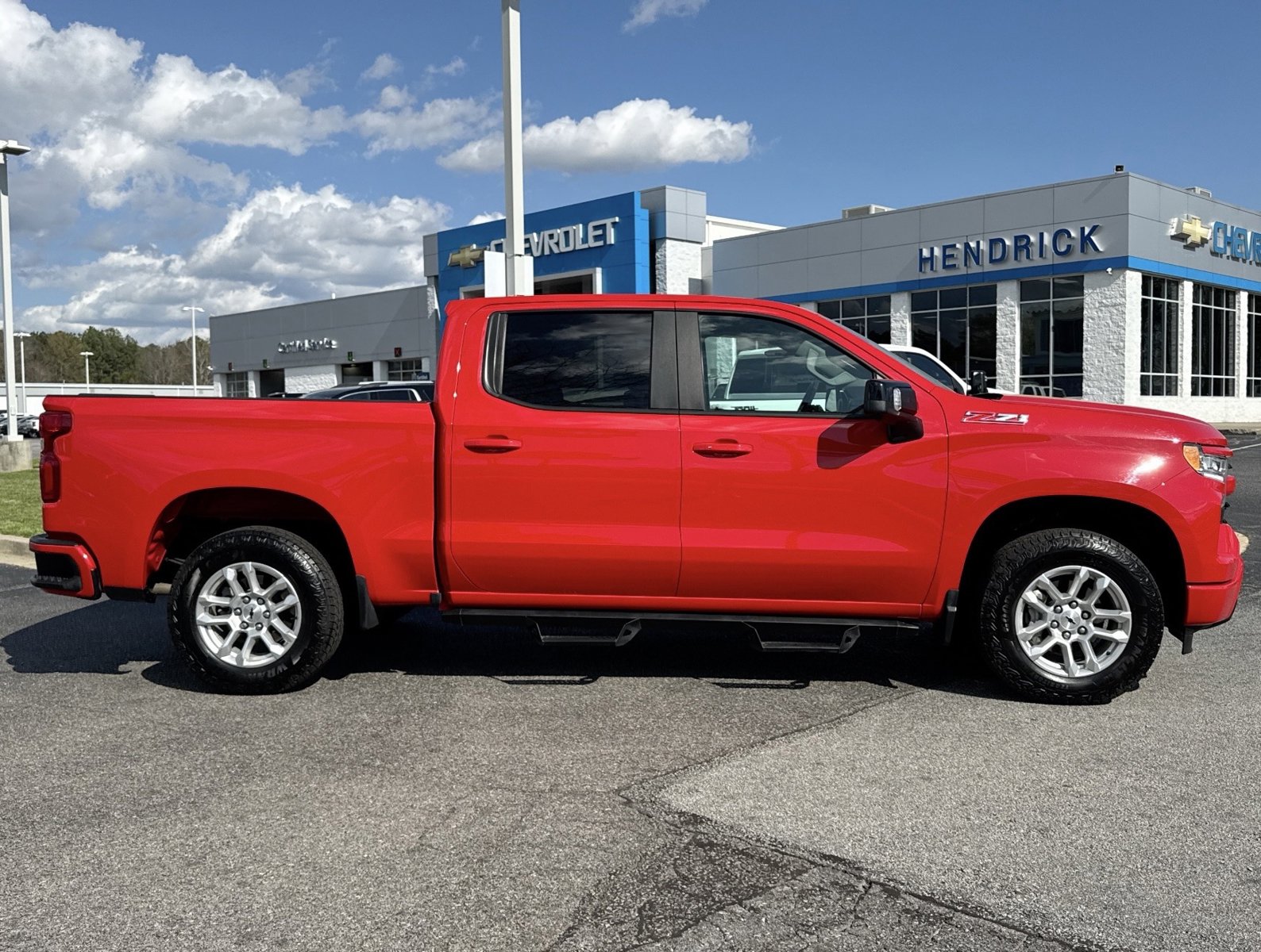 Used 2023 Chevrolet Silverado 1500 RST w/ Convenience Package II AWD/4WD image 13