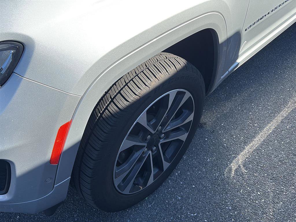 Certified 2021 Jeep Grand Cherokee L Overland image 8