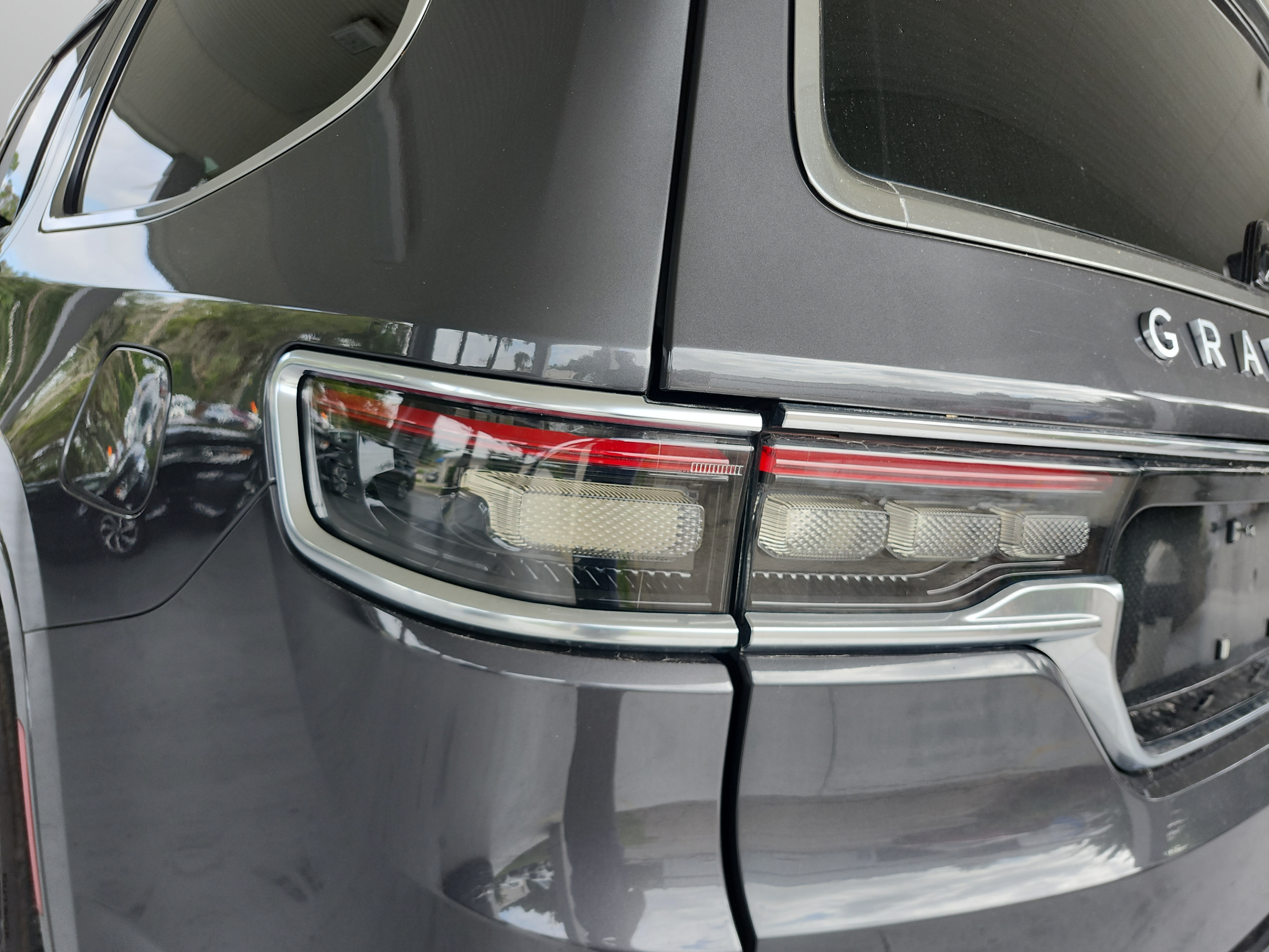 Used 2022 Jeep Grand Wagoneer Series II w/ Convenience Group III AWD/4WD image 29