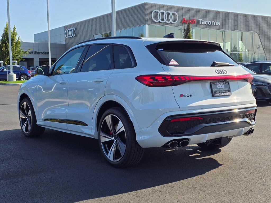 New 2026 Audi SQ5 Premium Plus AWD/4WD image 3