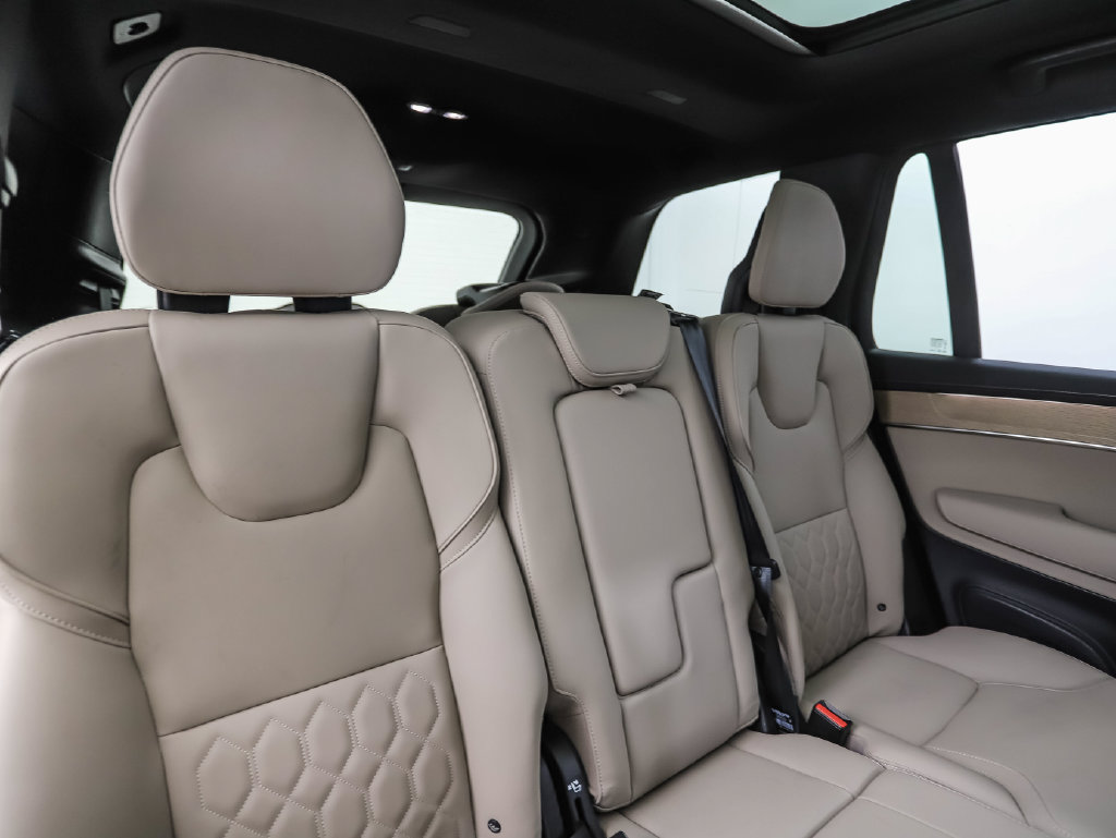 Used 2026 Volvo XC90 B6 Plus AWD/4WD image 29